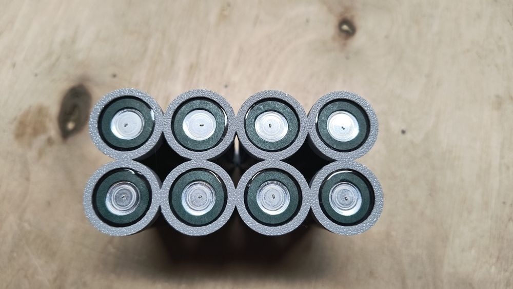 17од 21700 (Tesla) в термоусадці