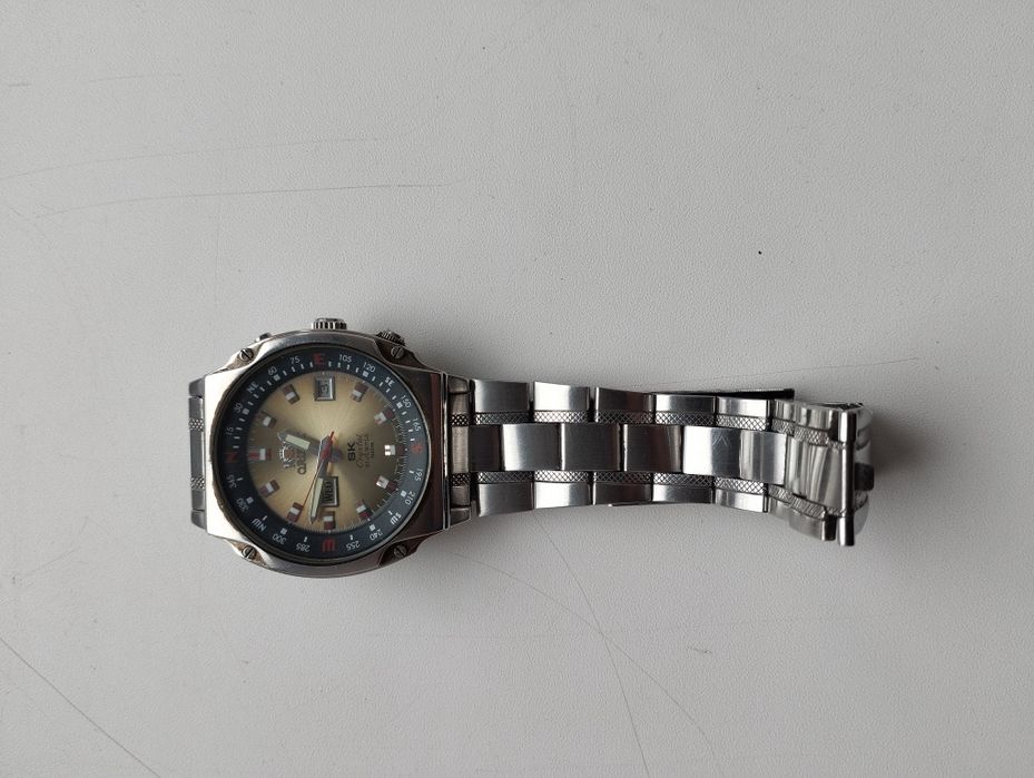 Продам мужские механические часы фирмы Ориент.