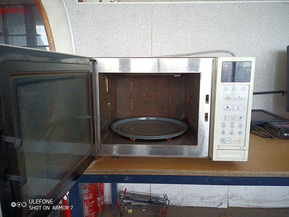 Продам  2 микроволновки