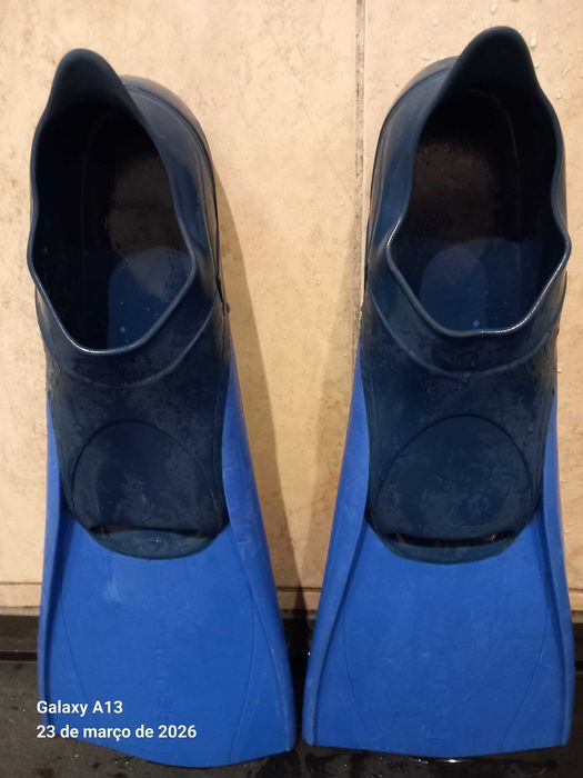 Barbatanas  Decathlon usadas tam.40/41 com envio incluído