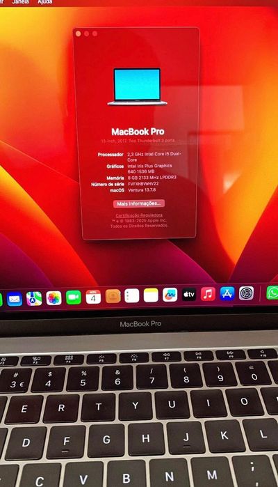 MacBook Pro 2017437518105565603844