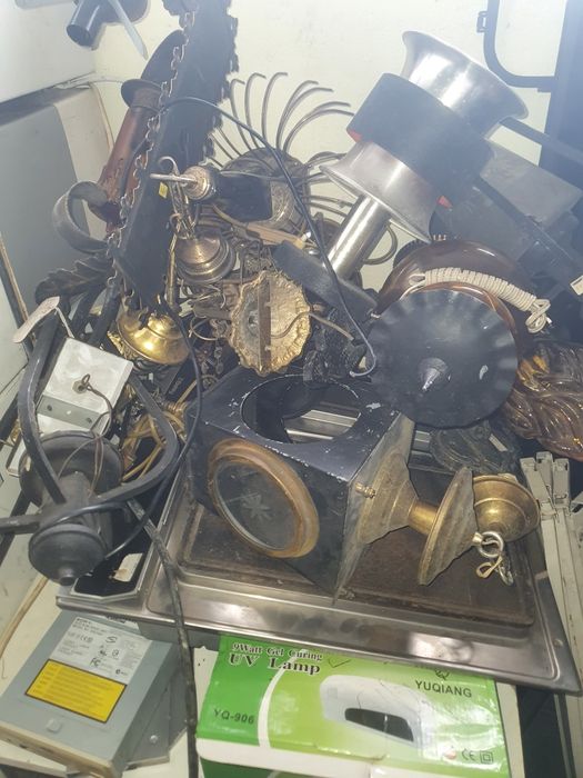 Venda de recheio eletrodomésticos e móveis fim da actividade com urgên