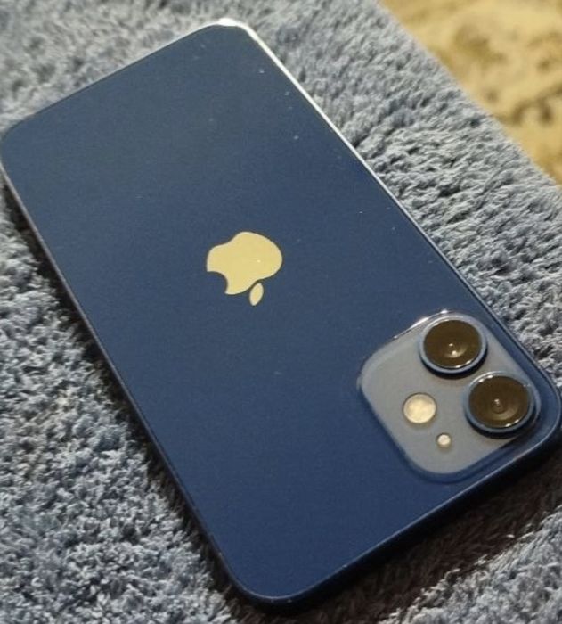 Продам Apple 12 мини