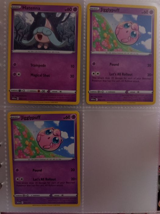 Набір карточок Pokémon з нової колекції