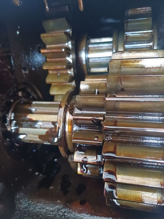 Продам роздатку газ 66