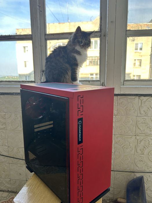 Продам корус з мат. платою (разом або по запчастинах)