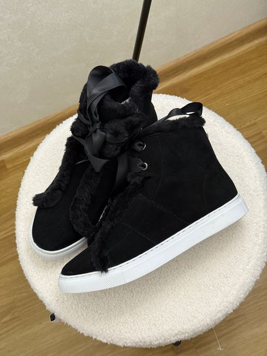 Зимові замшеві чоботи DKNY зимние ботинки женские