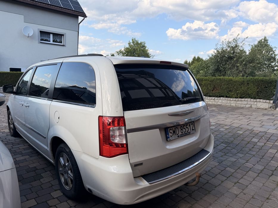 Chrysler Town & Country 2012