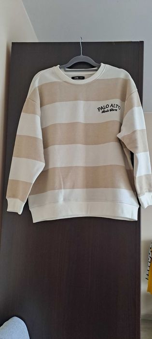 Bluza w beżowe paski