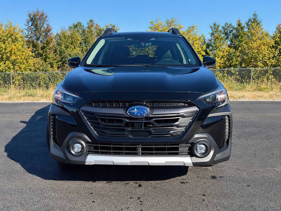 Subaru Outback Limited      2023