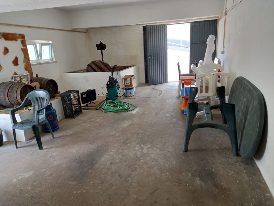 Moradia renovada num terreno de 400m²
