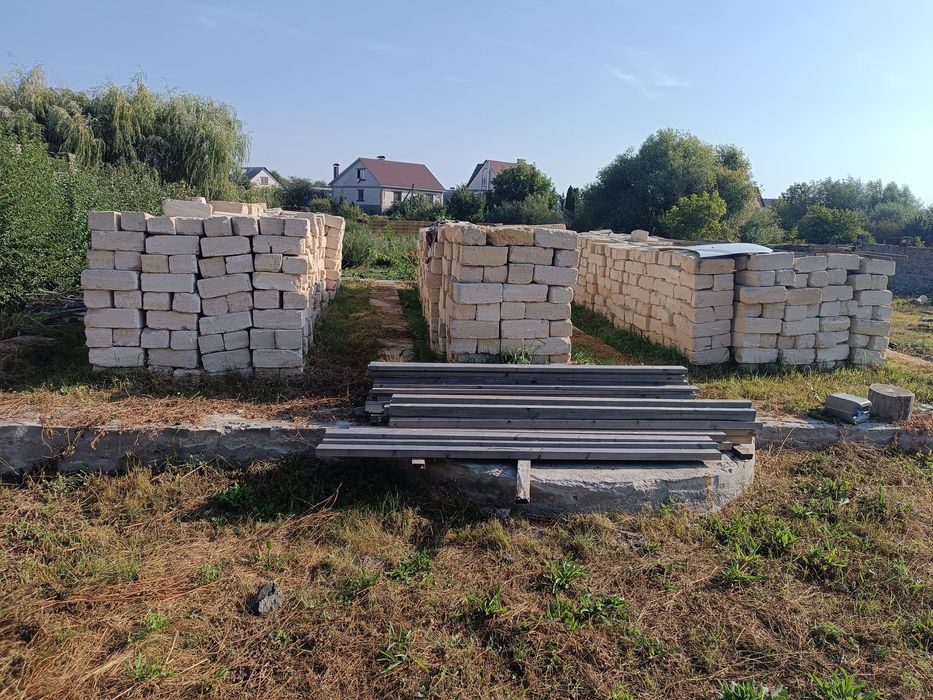 Ракушняк    40 довжина ,15 висота,20 ширина