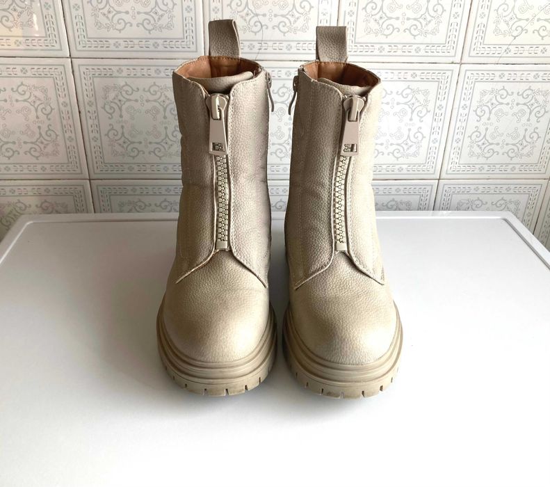 Botas de senhora tamanho 37
