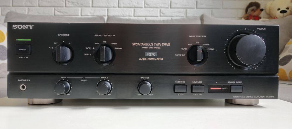 SONY TA-F270 wzmacniacz stereo – klasyka audio.