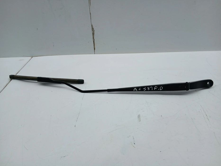 Haste / braço de escova limpa vidros frente direita MG MG ZS SUV