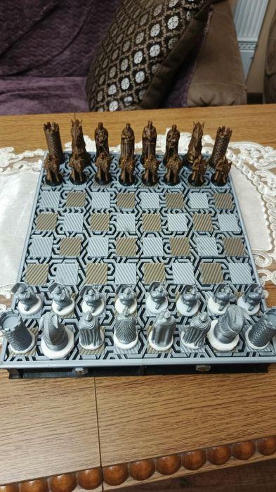 Шахи і шахова дошка 30х35