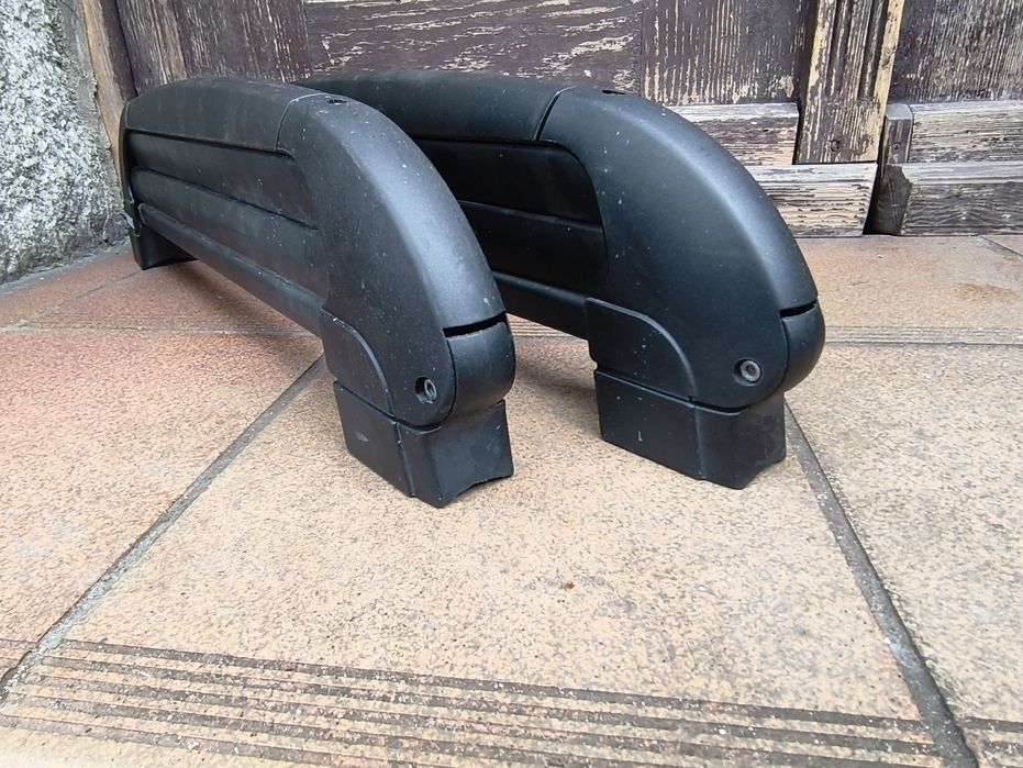 Bagażnik uchwyt na narty THULE na 8 nart