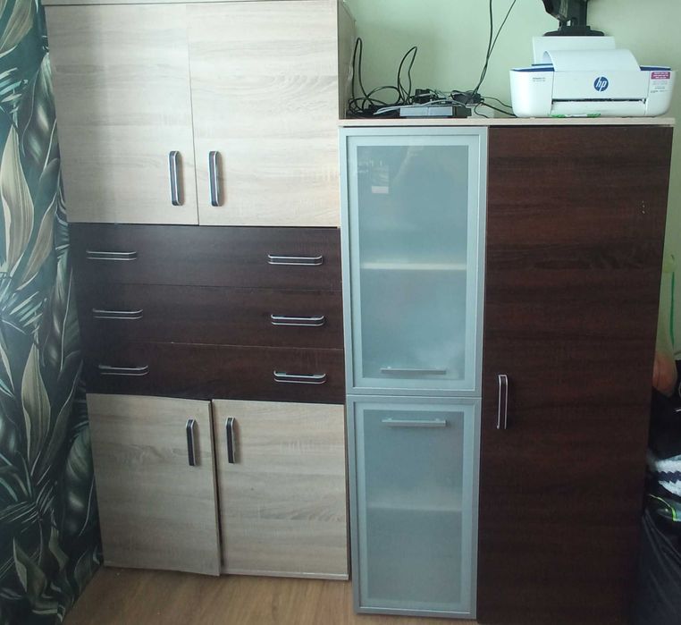 Zestaw mebli młodzieżowych