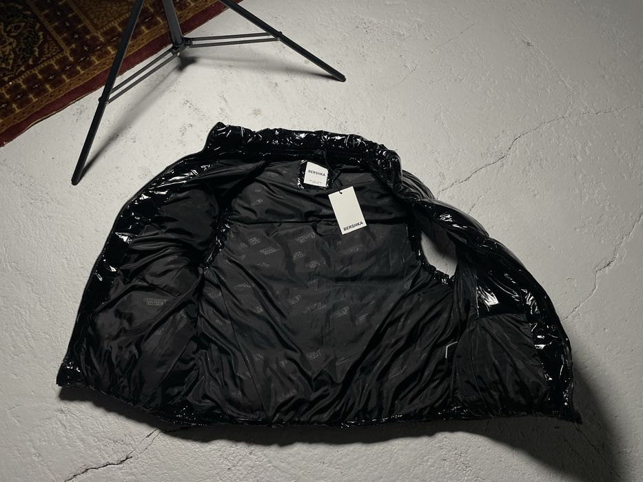 Дута оверсайзова жилетка Bershka M-XL безрукавка puffer zara rummy