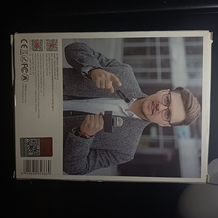 Продам безпровідний мікрофон XO--MKF08A