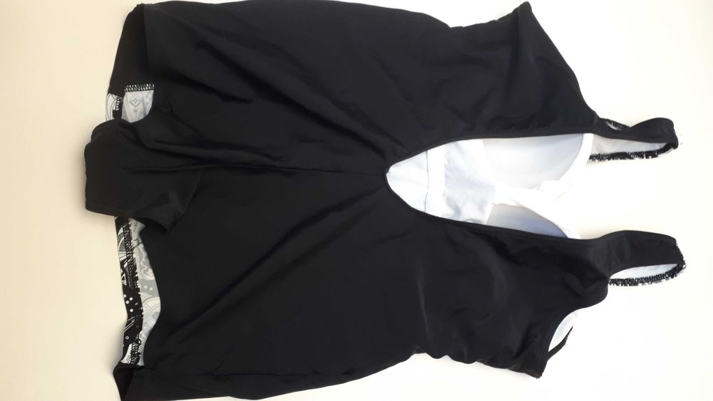 Strój kąpielowy 46