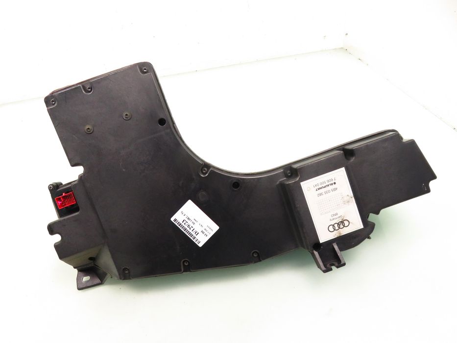 Subwoofer Audi A6 (4b2, C5)