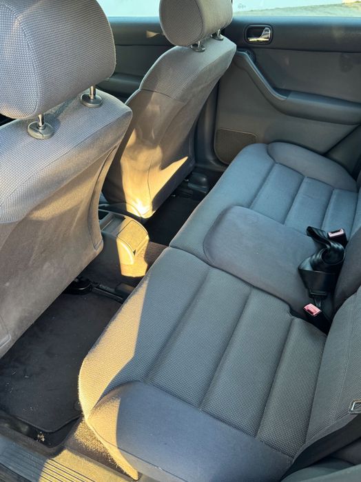 Audi A3 1.6 (8L)