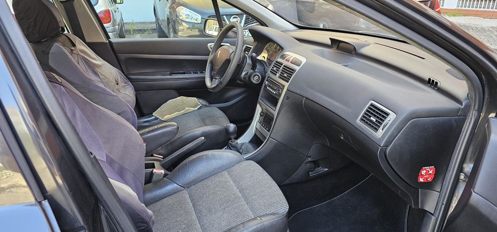 Peugeot 307 2.0 hdi 7lugares 05