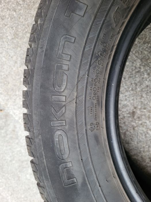 225/65R 17 106H Nokian WR Suv4,2szt