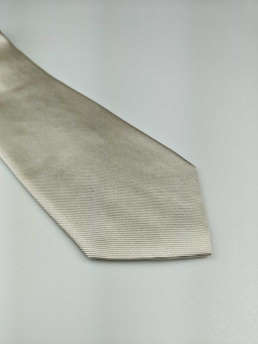 Hugo Boss Srebrny szary czarny jedwabny krawat gładki wrz39