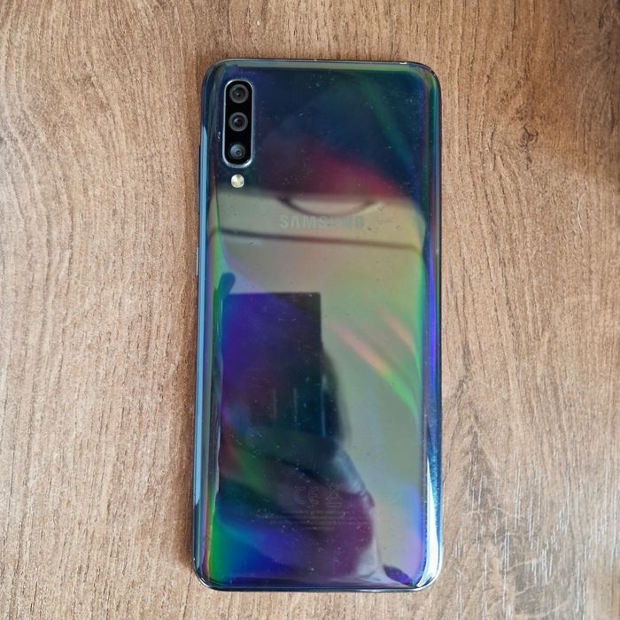 Samsung GALAXY A70 SM-A705FN/DS sprawny 100% telefon Dual SIM, 4G LTE