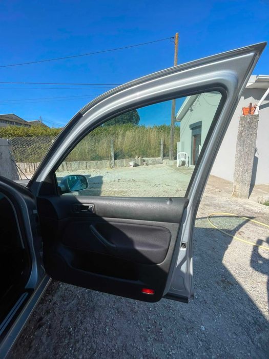 VW Golf 2001 1.9 TDI 110cv