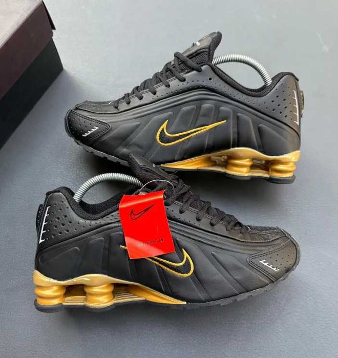 (БЕЗ ПЕРЕДОПЛАТИ) Nike Shox R4 Black Gold найк шокс р4 чорні золоті