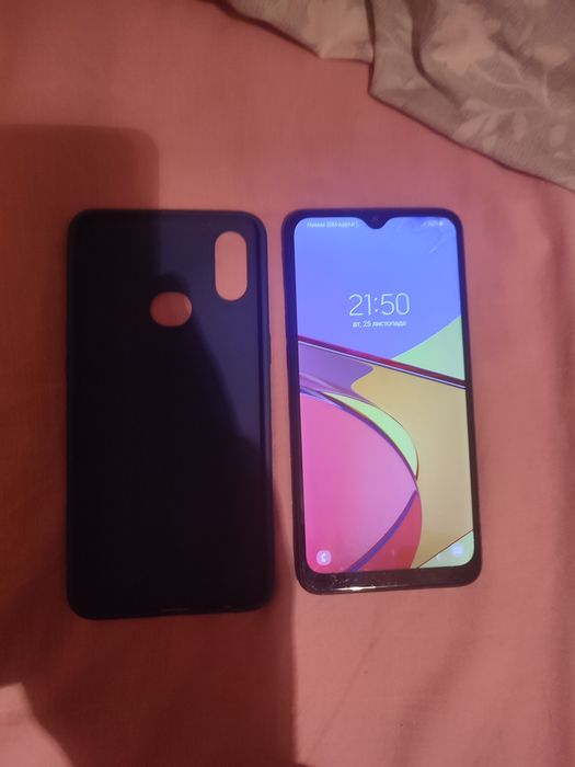 Продаю телефон Samsung A10s