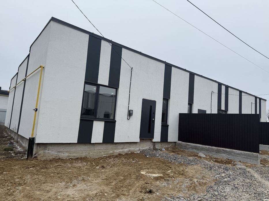 Продам таунхаус з ремонтом