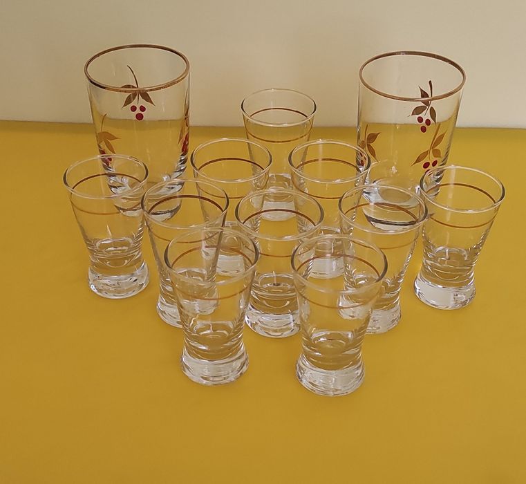 Ładne kieliszki i szklaneczki Z czasów PRL-u