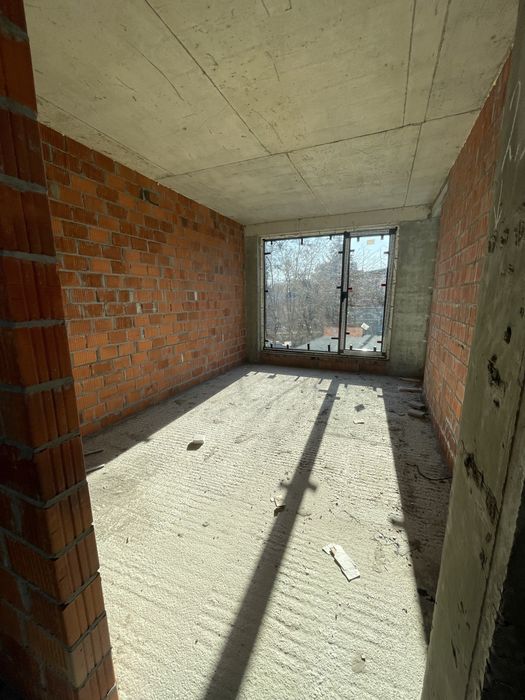 Забудовник! 3-кімнатна квартира в елітному будинку на 8 квартир