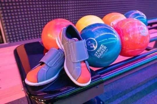 sprzedam/odstąpię leasing - tory kręgielniane i wyposażenie kuchi/baru