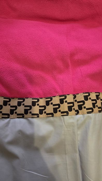 Зимова куртка на дівчинку