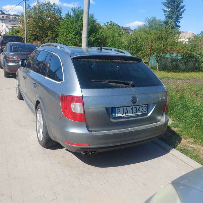 Skoda Superb Kombi
