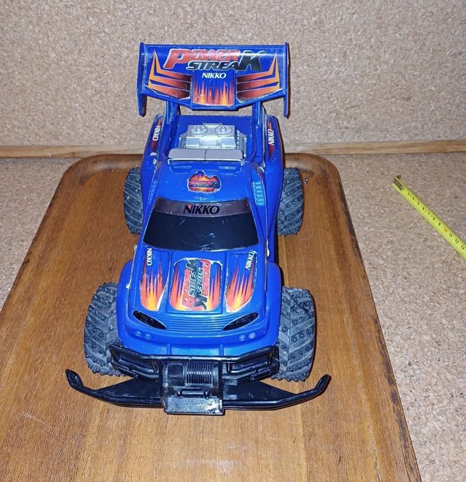 Carro/jipe Nikko. Ler descrição. 
Cerca de 35 cm.