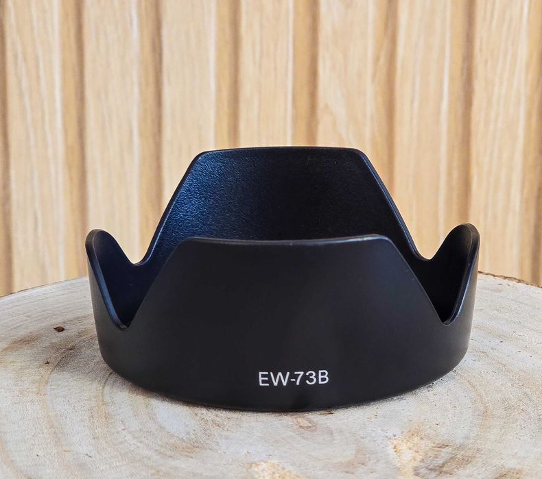 Pára-sol EW-73B para lente Canon 18-135mm IS/ IS-STM