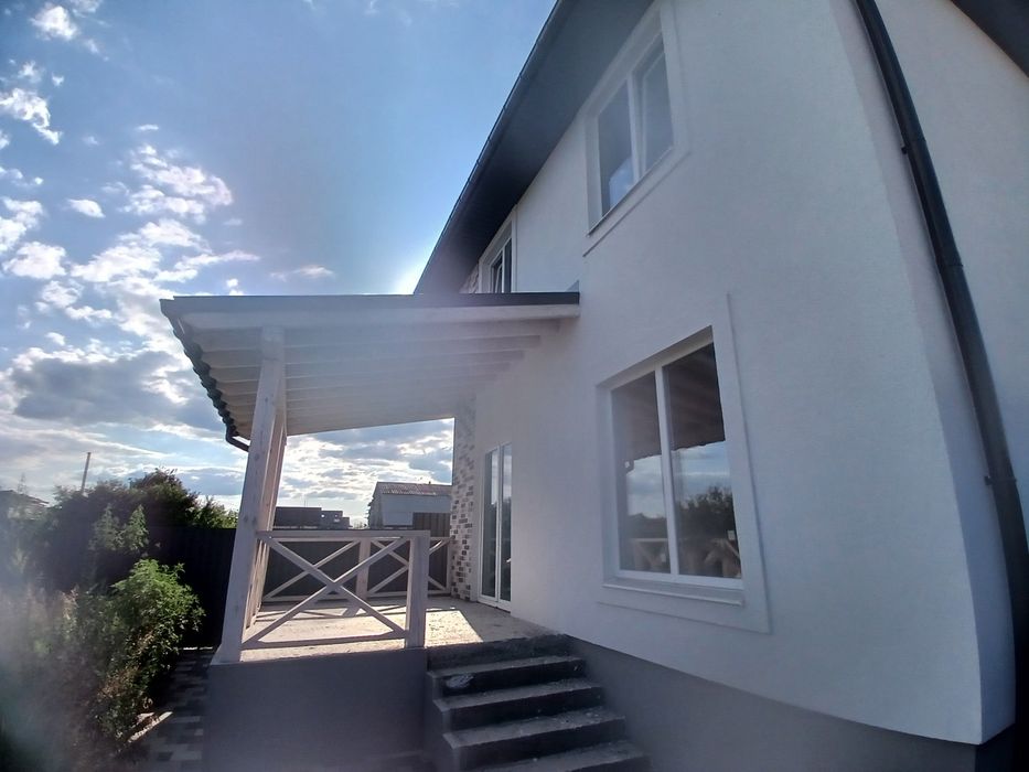 Якісний сучасний Будинок біля Озера. КИЇВ 15хв