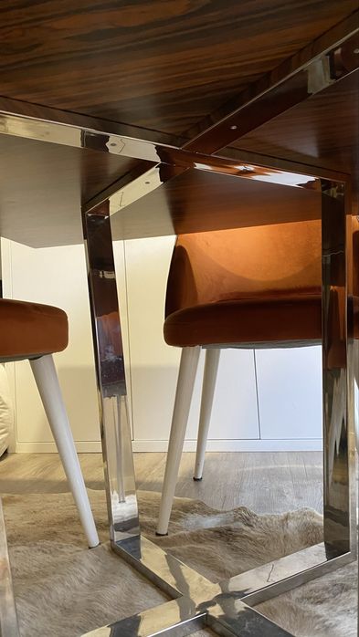 Conjunto de 4 cadeiras modernas