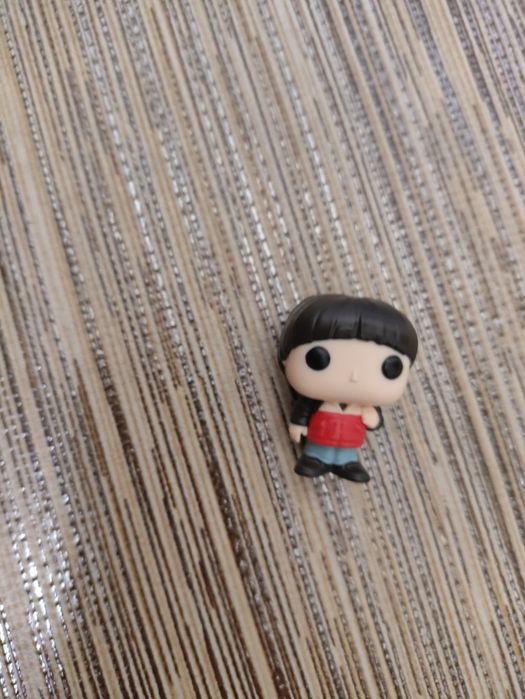 Дивні дива фігурки