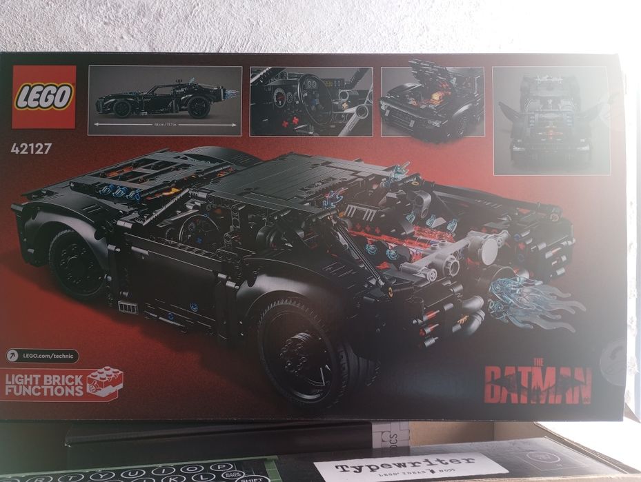 Karton po LEGO 42127 Barman Batmobile używany
