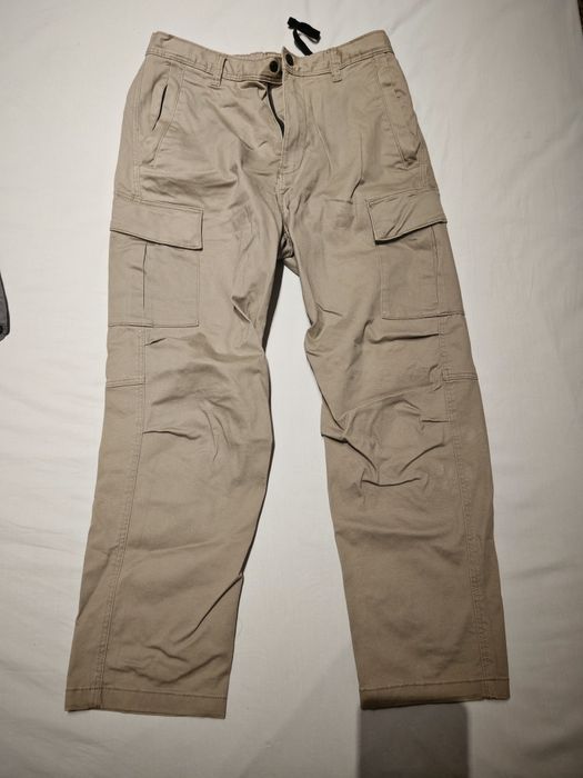 Várias roupas tudo por 5€ - tamanhos S, M e L homem