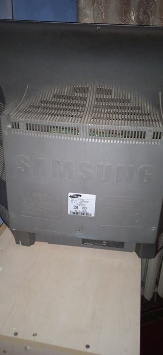Продам телевизор Samsung CS-29K0MQQ