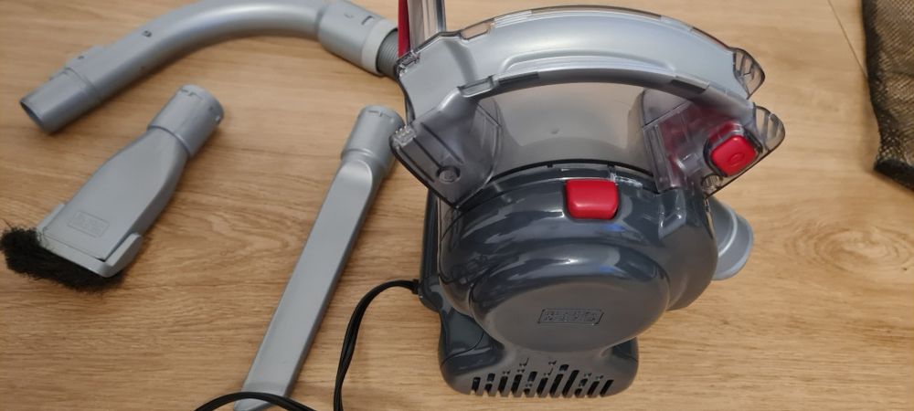 Aspirador carro black and deker