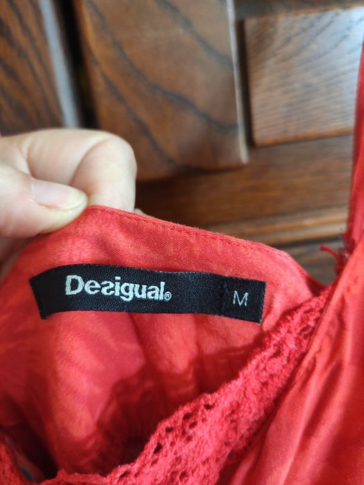 Śliczna sukienka długa Desigual M